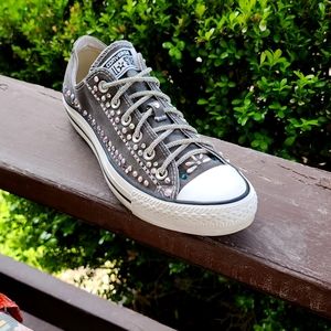 Brand New Custom Designed Blingy Converse for women and girls Sizes 5-10